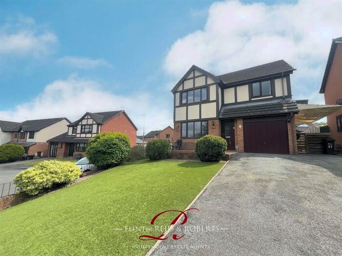 4 Bedroom Detached House For Sale In Birch Ridge, Flint, CH6