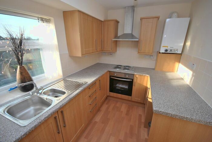 2 Bedroom Flat To Rent In Melton Road, West Bridgford, Nottingham, Nottinghamshire, NG2
