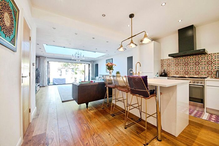 4 Bedroom Terraced House For Sale In Eccleston Crescent, Romford, Essex, RM6