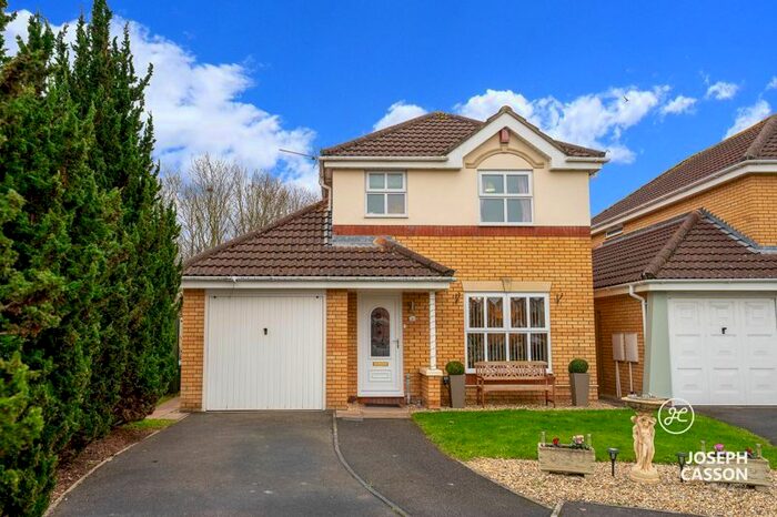 3 Bedroom Detached House For Sale In Brownings Road, Cannington, Somerset TA5
