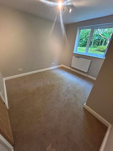 2 Bedroom Apartment To Rent In Palmerston Road, Liverpool, L18