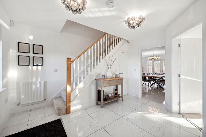 5 Bedroom Detached House For Sale In Station Road, Goldsborough, Knareabororugh, HG5