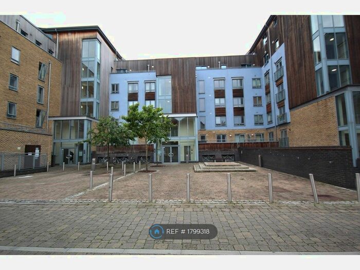 2 Bedroom Flat To Rent In Quayside Drive, Colchester, CO2
