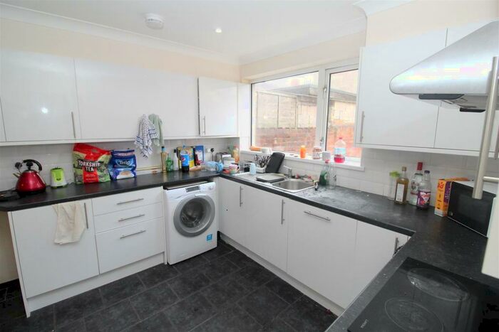 6 Bedroom House To Rent In Allensbank Road, Heath, Cardiff, CF14