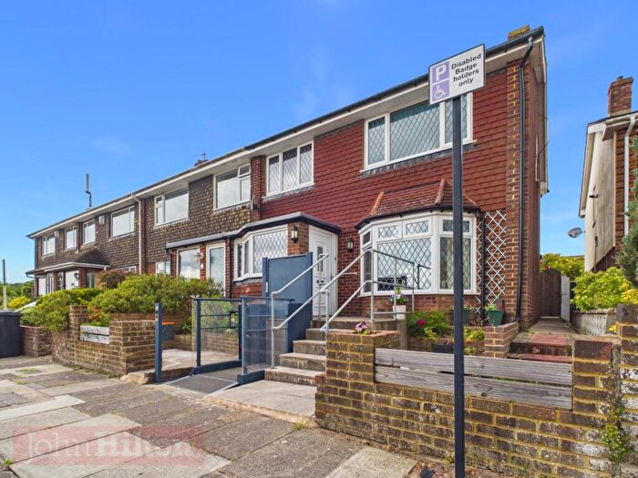 3 Bedroom End Of Terrace House For Sale In The Meads, Brighton, BN1