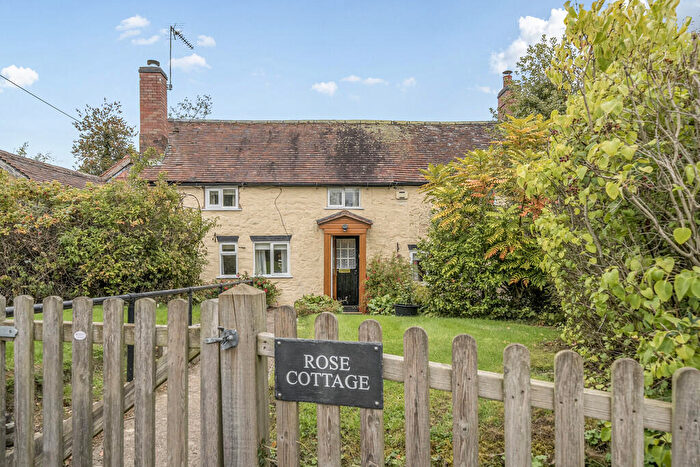 2 Bedroom Cottage For Sale In Baveney Wood, Cleobury Mortimer, DY14