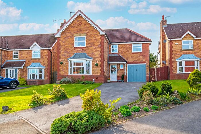 4 Bedroom Detached House For Sale In Stonehill Close, Appleton, Warrington, WA4