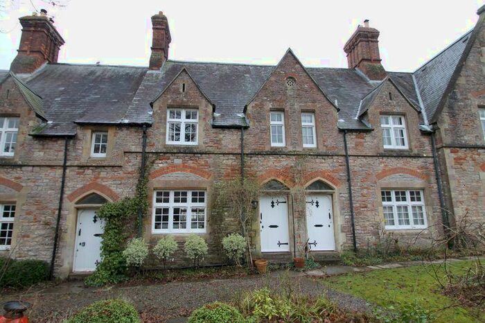 3 Bedroom Terraced House To Rent In St. Thomas Terrace, Wells Fully Furnished Bed Cottage &# Pcm, BA5