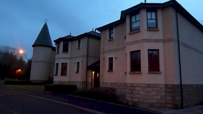 2 Bedroom Flat To Rent In Cockalane View, Strathblane, Glasgow, G63