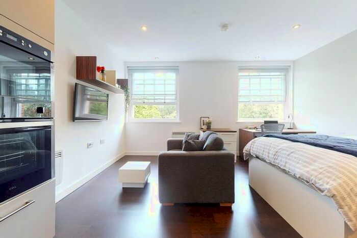 Studio To Rent In Apt, Park Square Residence #, LS1