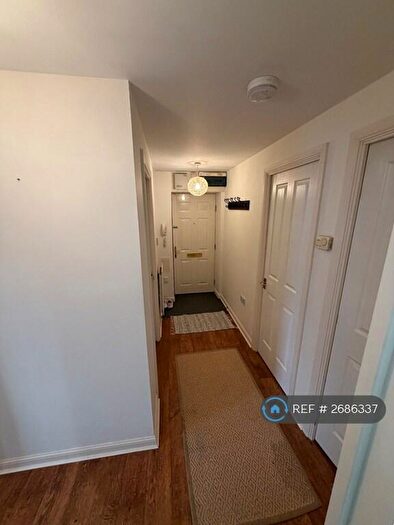 2 Bedroom Flat To Rent In Fraser Road, Aberdeen, AB25