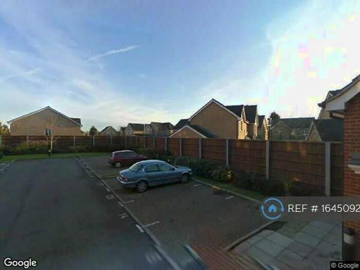 2 Bedroom Flat To Rent In Seymour Place, Hornchurch, RM11