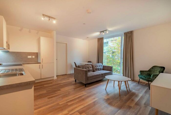 2 Bedroom Flat To Rent In Flat, The Wullcomb, Highcross Street, , Furnished, LE1