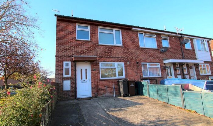 3 Bedroom Semi-Detached House To Rent In Penrice Close, Colchester CO4