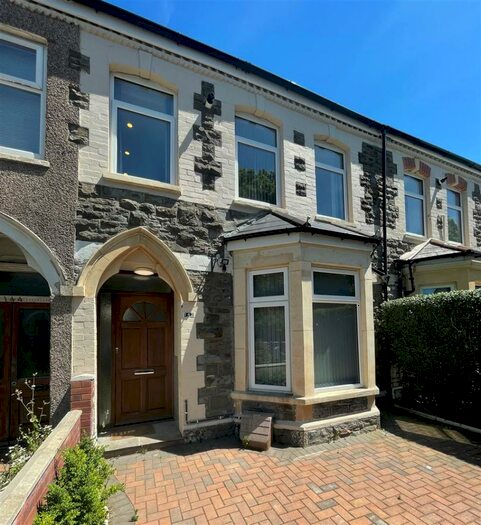 3 Bedroom Apartment To Rent In Richmond Road, Cardiff, CF24