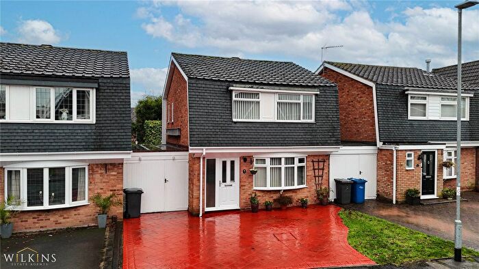 3 Bedroom Link Detached House For Sale In Belvedere Close, Tamworth, Staffordshire, B79