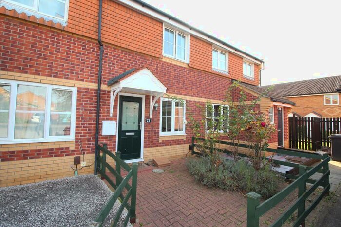 2 Bedroom Terraced House To Rent In Weavers Green, Sandy, SG19
