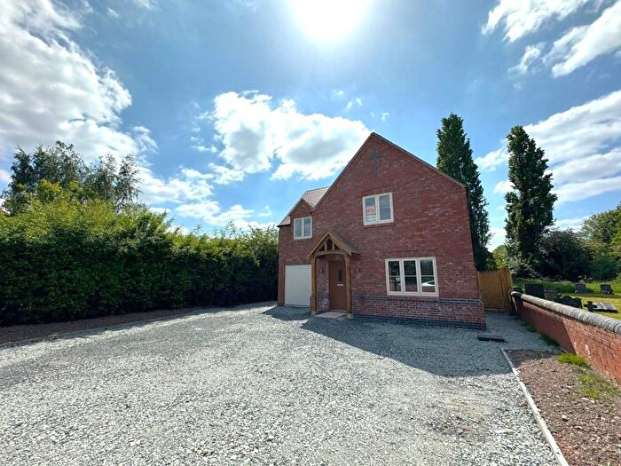 4 Bedroom Detached House For Sale In Shrewsbury Road, Edgmond, Newport, Shropshire, TF10