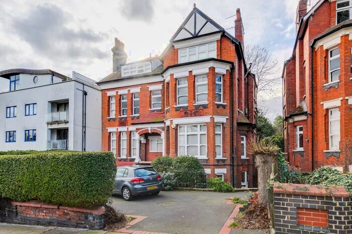 3 Bedroom Flat To Rent In Stanhope Road, Highgate, N6