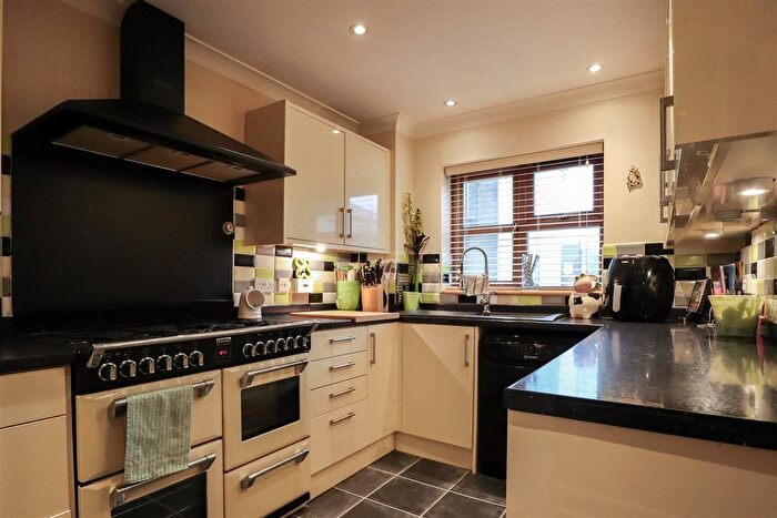 3 Bedroom Detached House For Sale In Battle Road, St. Leonards-On-Sea, TN37