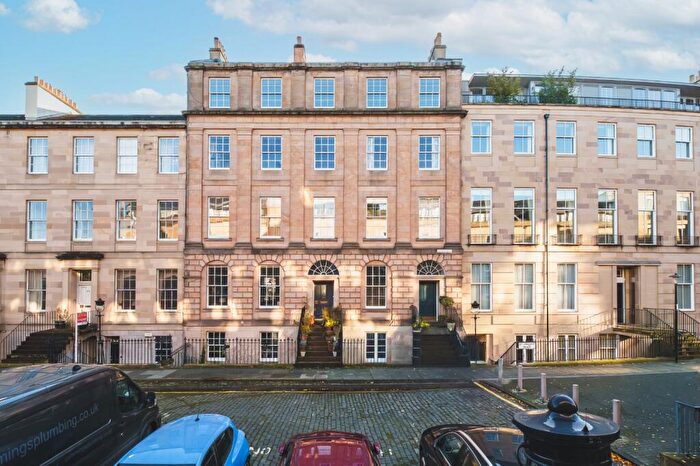 4 Bedroom Flat For Sale In / Fettes Row, New Town, Edinburgh, EH3