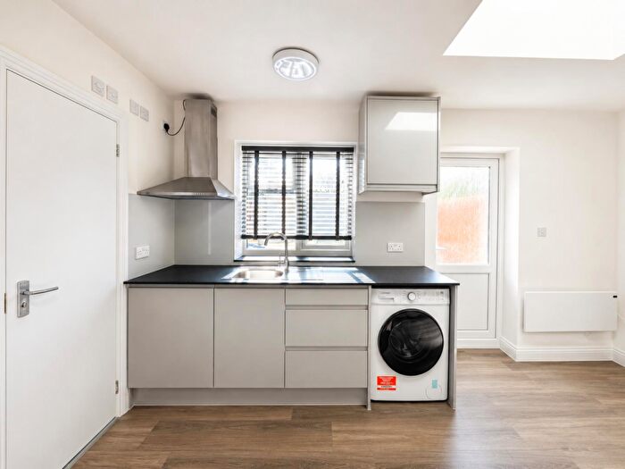 Studio To Rent In Stag Lane, Edgware, HA8
