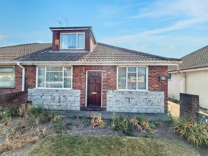 3 Bedroom Semi-Detached Bungalow For Sale In Renison Road, Bedworth, CV12