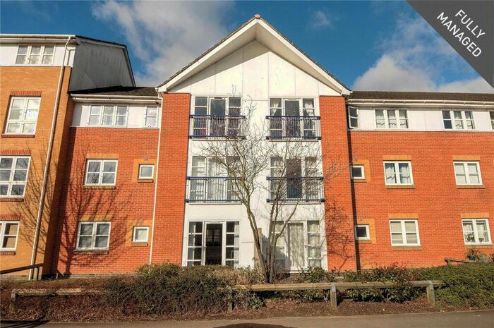 2 Bedroom Maisonette To Rent In Kennet Walk, Reading, Berkshire, RG1