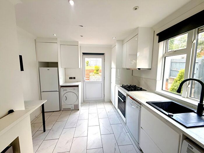 3 Bedroom Semi-detached House To Rent In Ockham Drive, Orpington, BR5