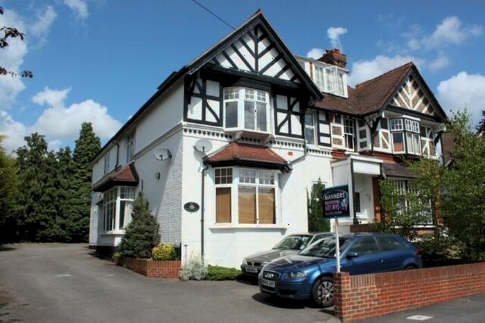 1 Bedroom Flat To Rent In York Road, Woking, GU22