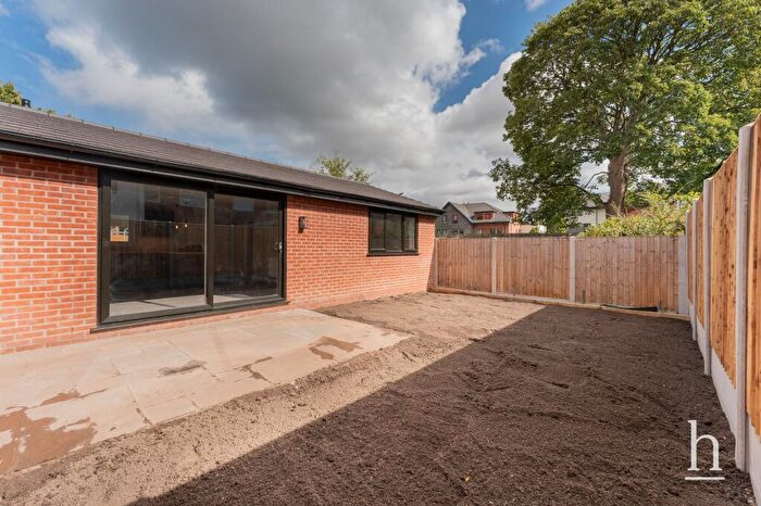 2 Bedroom Detached Bungalow To Rent In Milner Cop, Wirral, CH60