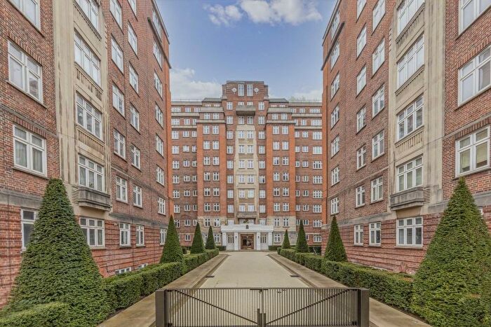 1 Bedroom Flat To Rent In Hall Road, St John's Wood, NW8