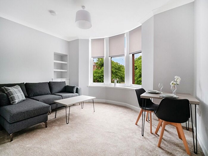 2 Bedroom Flat To Rent In Dumbarton Road, Whiteinch, Glasgow, G11