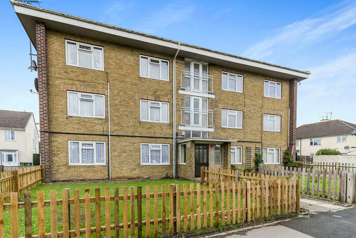 3 Bedroom Flat To Rent In Brookwood Road, Southampton, SO16