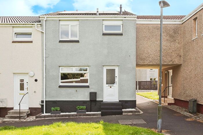 3 Bedroom Terraced House For Sale In Darroch Drive, Erskine, PA8