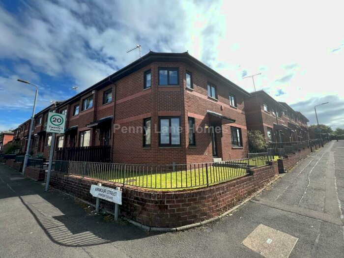 3 Bedroom End Of Terrace House To Rent In Armour Square, Johnstone, PA5