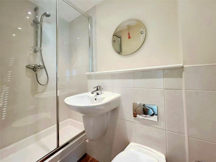 2 Bedroom Flat To Rent In Mortomley Lane, High Green, Sheffield, South Yorkshire, S35