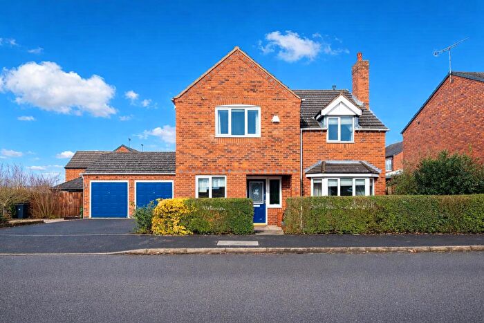 4 Bedroom Detached House For Sale In Forest View, Overseal, Swadlincote, DE12