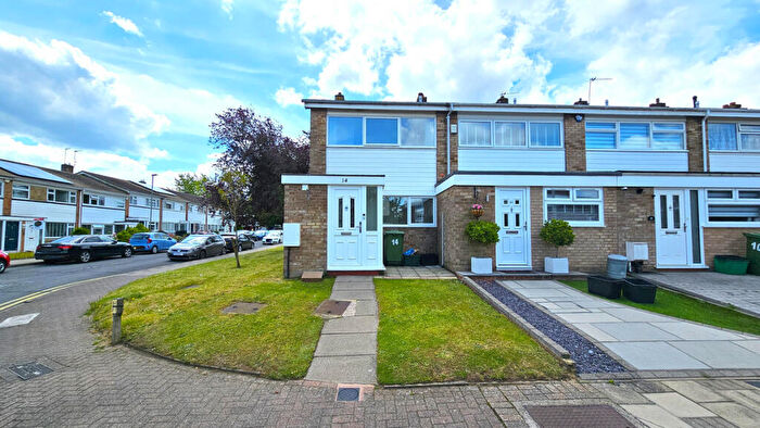 2 Bedroom End Of Terrace House To Rent In Place Farm Avenue, Orpington, BR6