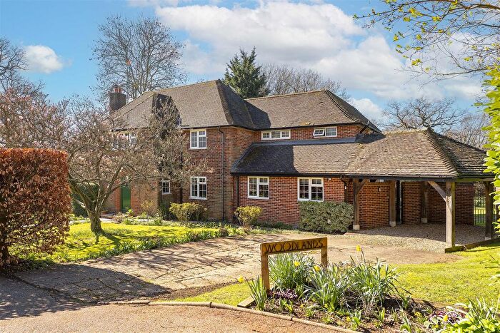 5 Bedroom Detached House For Sale In Sauncey Wood, Harpenden, AL5