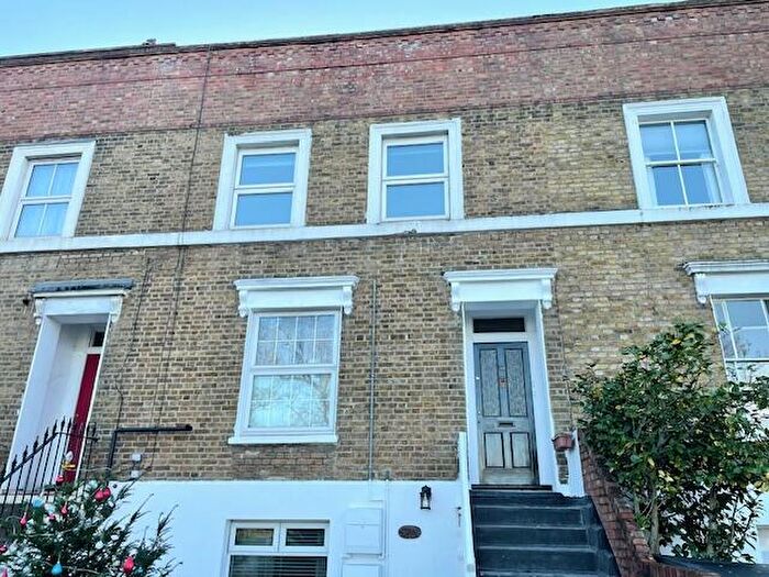 1 Bedroom Flat For Sale In Plumstead Common Road, London, SE18
