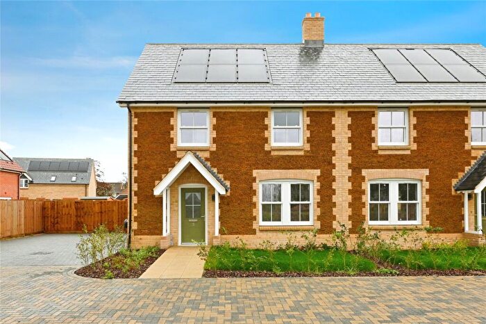 3 Bedroom Semi-Detached House For Sale In Thieves Bridge Road, Watlington, King's Lynn, Norfolk, PE33
