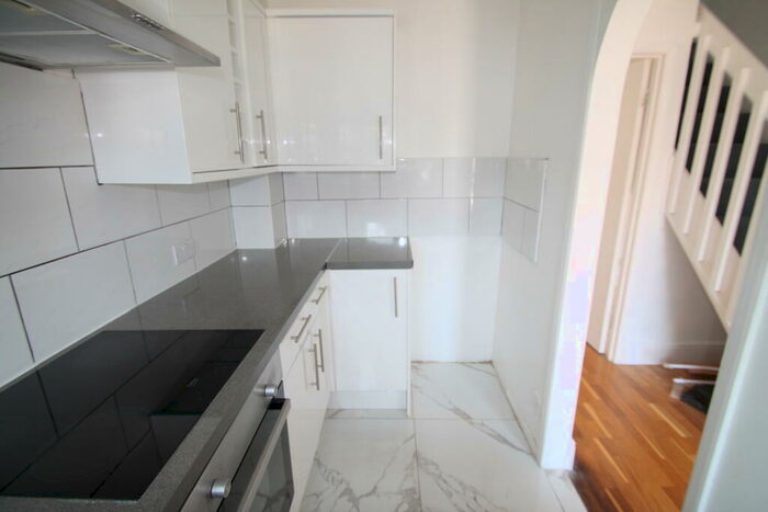 2 Bedroom House To Rent In The Terraces, Dartford, DA2