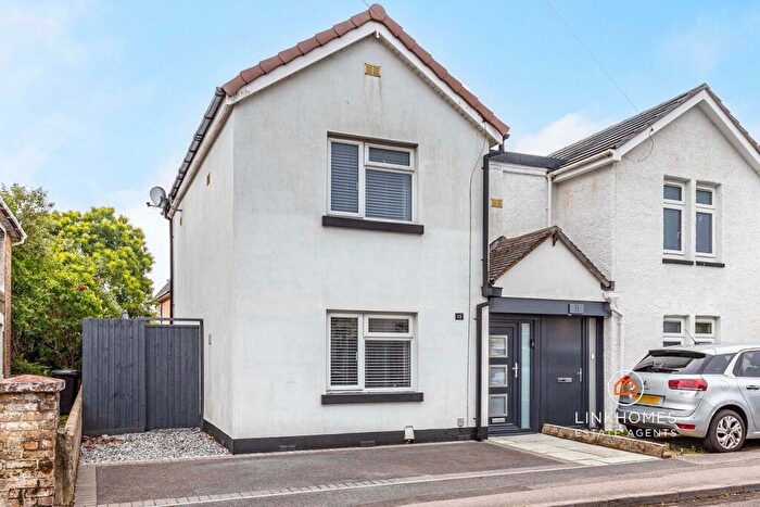 2 Bedroom Semi Detached House For Sale In Pine Road, Bournemouth, BH9