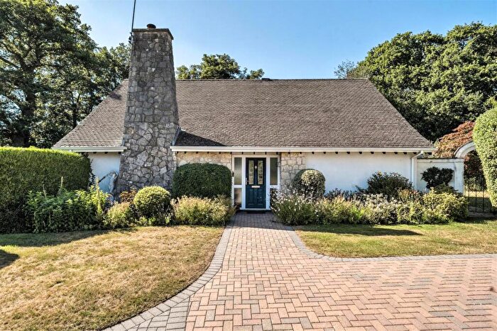 4 Bedroom Detached Bungalow For Sale In Chiltley Lane, Liphook, GU30