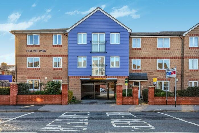 1 Bedroom Flat To Rent In Milton Road, Southsea, PO4