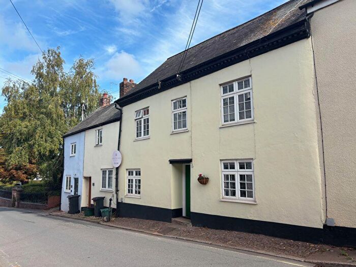3 Bedroom Terraced House For Sale In High Street, Ide, EX2