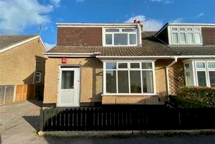3 Bedroom Semi-Detached House To Rent In Oval Gardens, Gosport, PO12