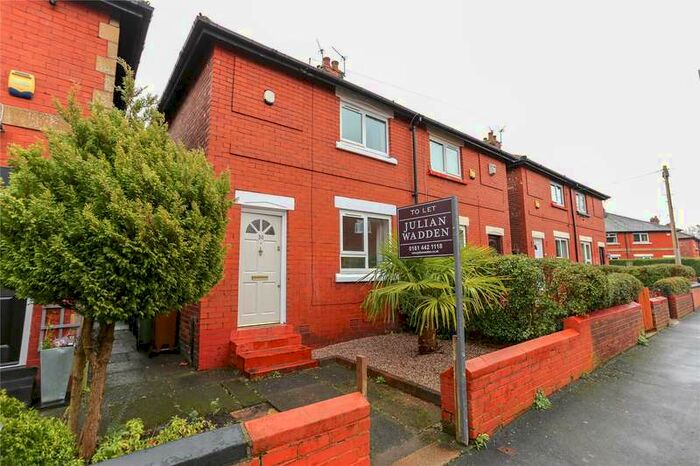2 Bedroom Semi-Detached House To Rent In Grafton Street, Heaton Norris, Stockport, SK4