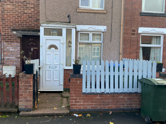 3 Bedroom Detached House To Rent In Hollis Road, Coventry, CV3